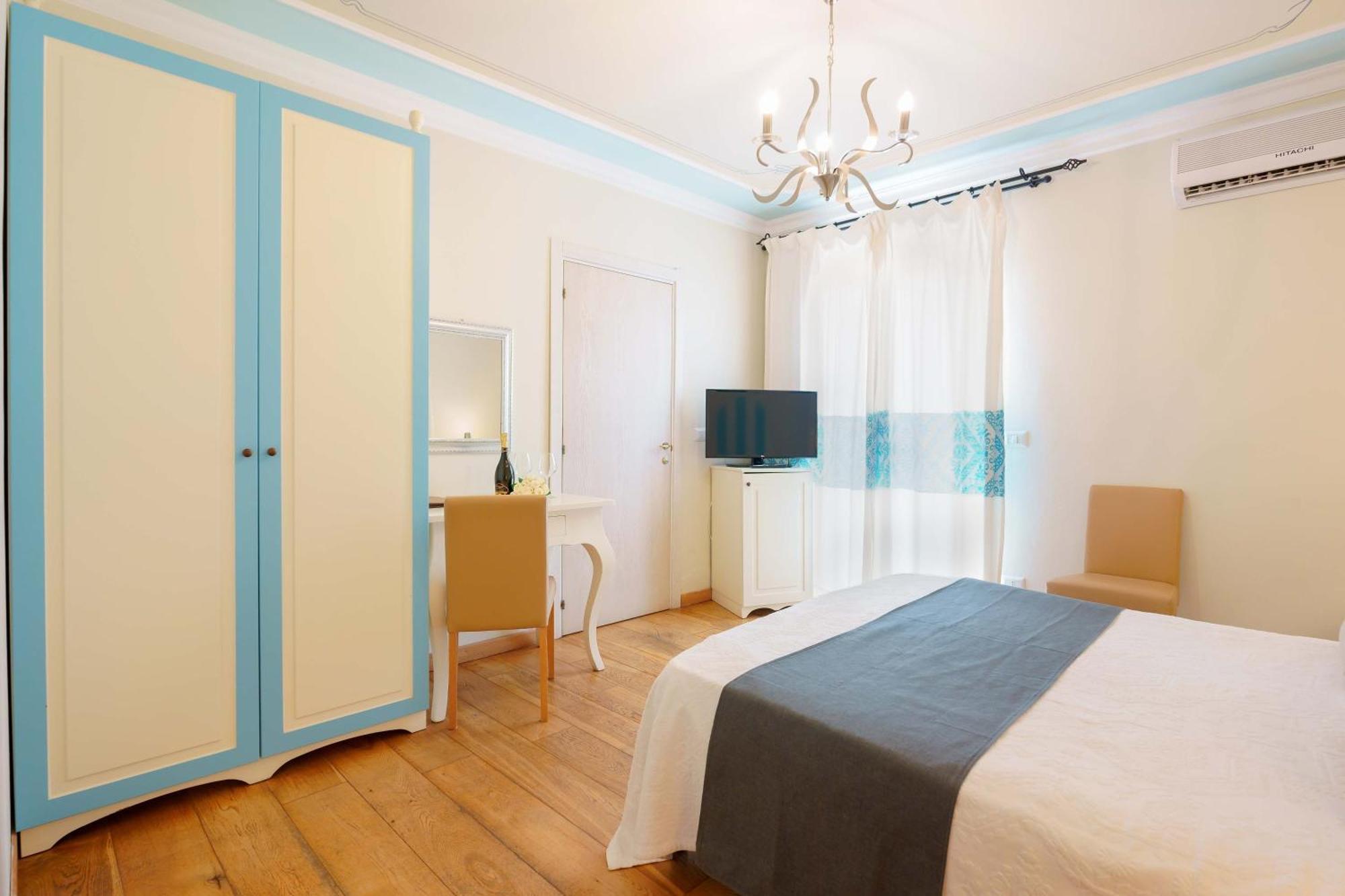 Palazzo Pischedda Hotel Bosa Kültér fotó