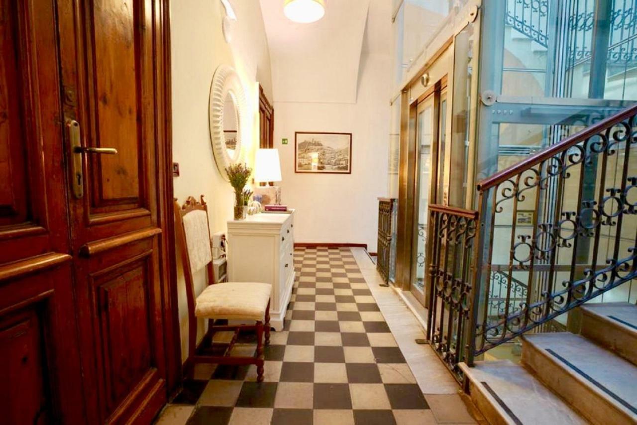 Palazzo Pischedda Hotel Bosa Kültér fotó